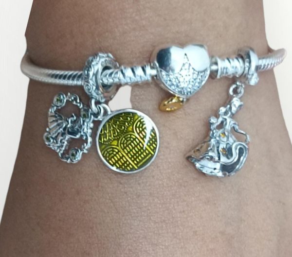 Pulsera de Cadena de Serpiente con Cierre de Corazón Princesas Disney - Imagen 4