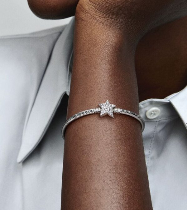 Brazalete de Cadena de Serpiente con Broche de Cierre de Estrella Asimétrica - Imagen 6