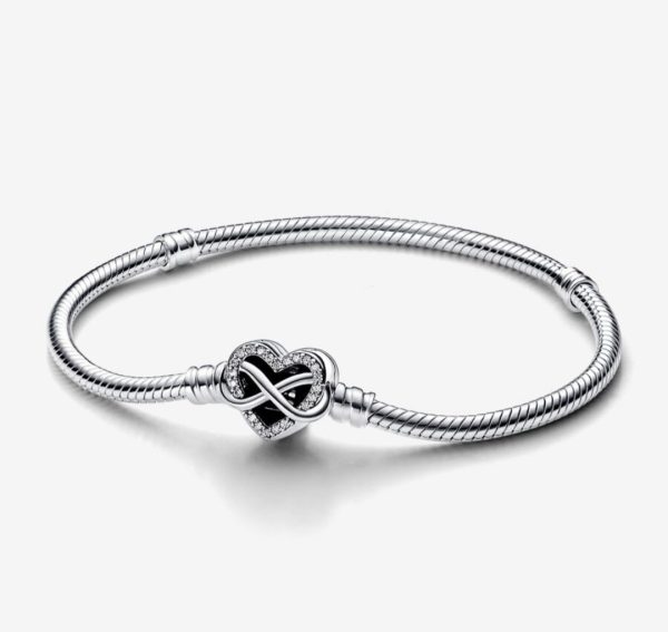 Pulsera Pandora Moments Cadena de Serpiente con Cierre Corazón Infinito Brillante