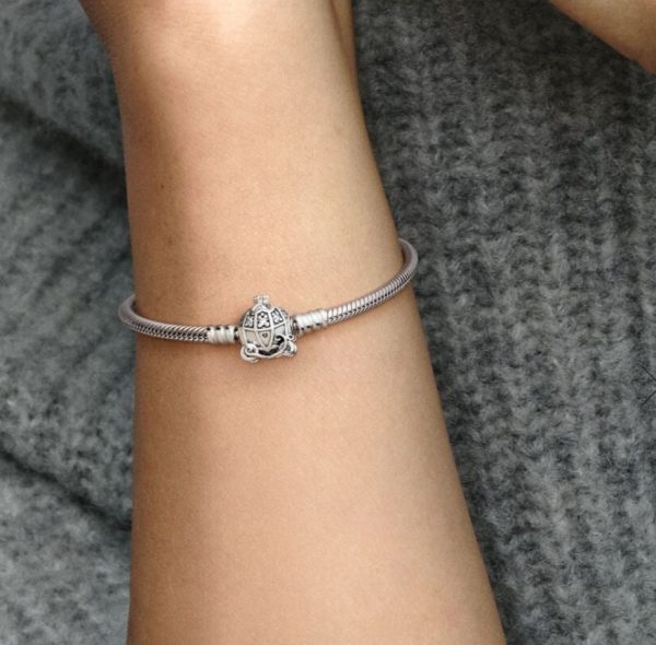 Pulsera Moments de Pandora con Cierre de Carroza Calabaza de Cenicienta de Disney - Imagen 2
