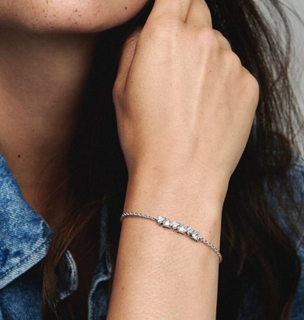 Pulsera de Cadena Corazones Sin Fin Brillantes - Imagen 2