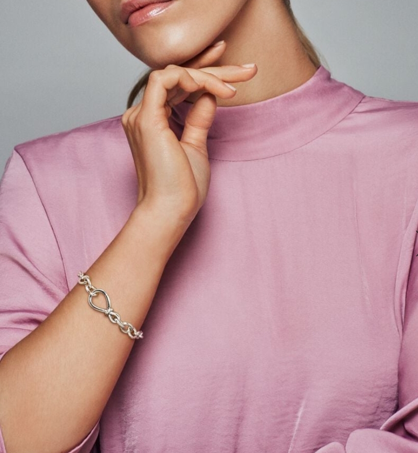 Pulsera Gruesa de Cadena con Nudo Infinito - Imagen 5